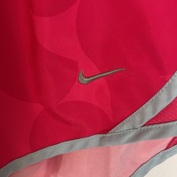 Nike pink & grey dri fit athletic shorts girls size XL - Picture 3 of 16